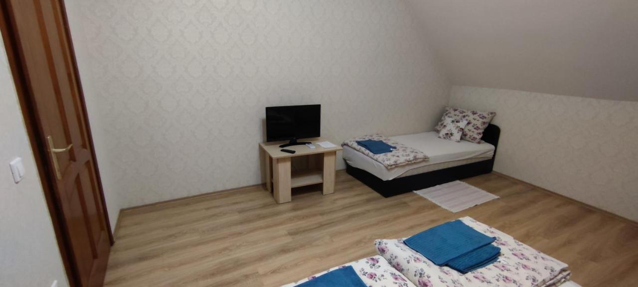 Village Garden Family Guest House Tiszakanyár المظهر الخارجي الصورة